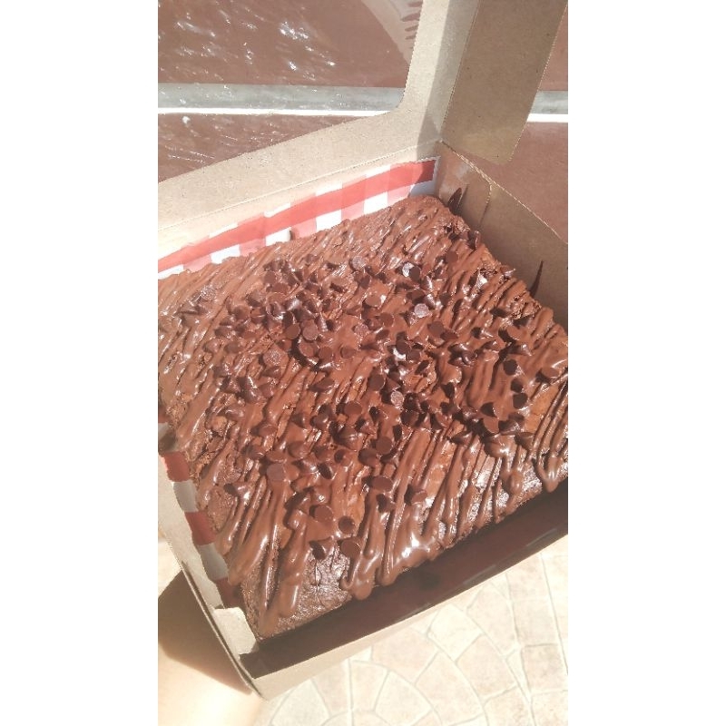 

Brownies Chococip Triple Coklat Big 20x20