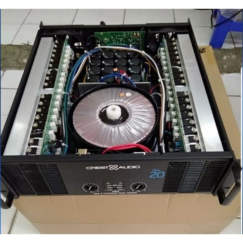 power amplifier crest audio ca20/ca 20 body panjang