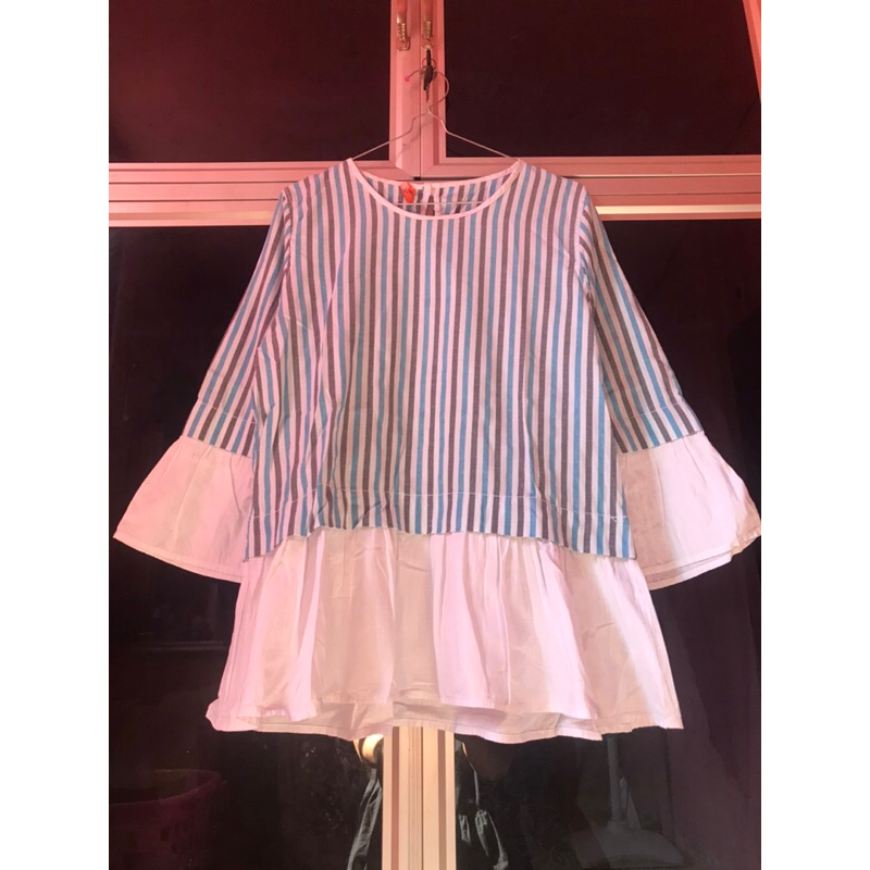 BLOUSE MCB LADIES PRE❤️ GOOD CONDITION