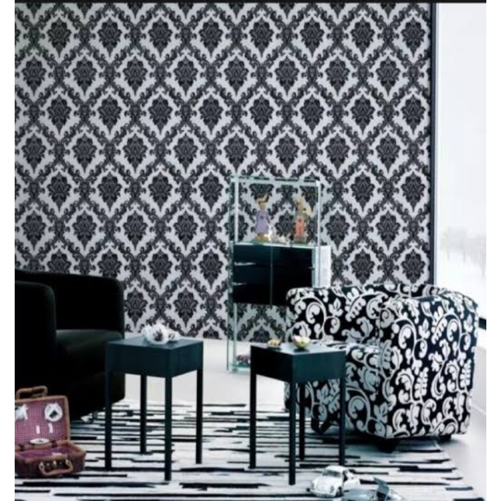 Wallpaper dinding motif batik hitam