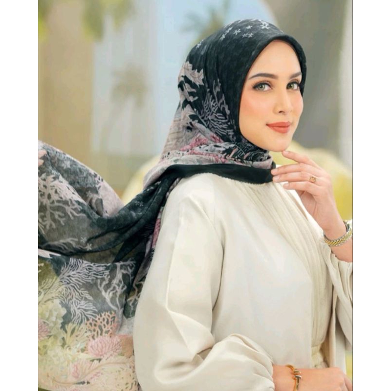 Buttonscarves little mermaid