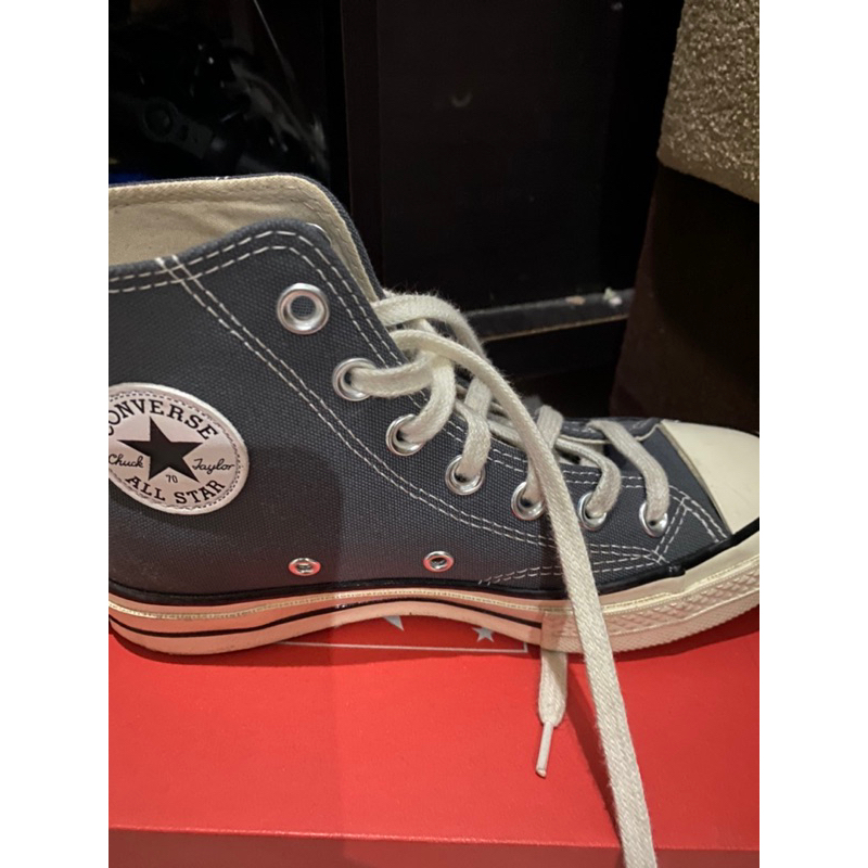 Preloved Convers