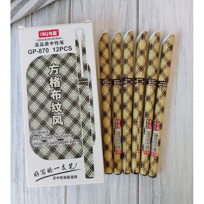 

(12PC) BULPOIN GEL Q&Q GP-870 0.5 HITAM/MOTIF BATIK