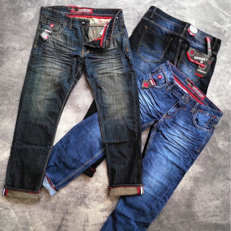 Celana Jeans Standar Reguler Up Gress Ringkel Whisker Selvage