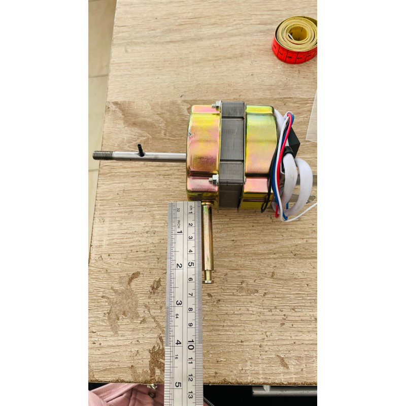 Dinamo kipas angin dinding