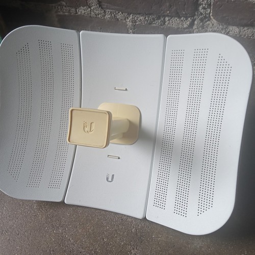 Ubiquiti LBE M5 23 LiteBeam M5 23dBI Bekas