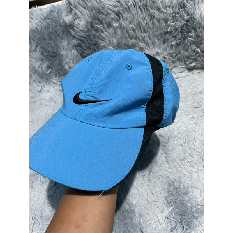 Topi nike golf/running