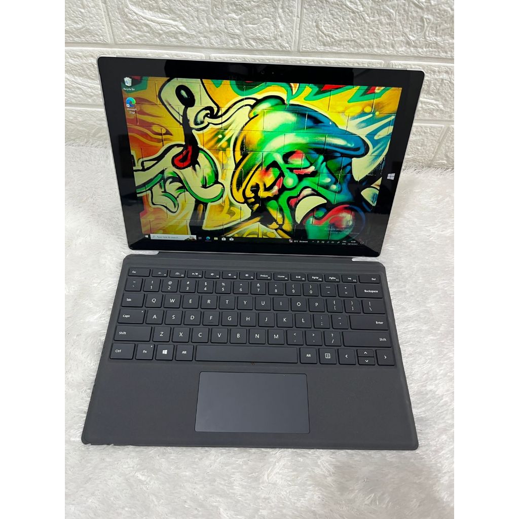 MICROSOFT SURFACE PRO 3 8GB  256GB INTEL CORE I5 GEN 4