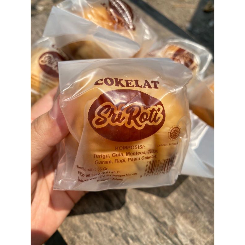 

SRI ROTI isi coklat 1 PACK isi 10 pcs