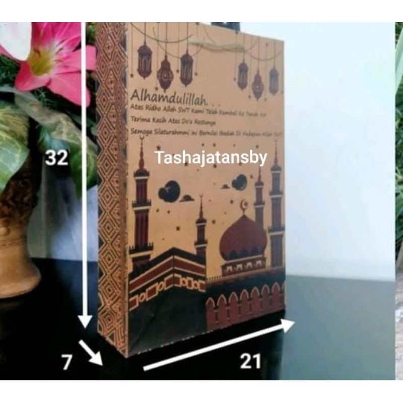 

PAPER BAG OLEH OLEH UMROH & HAJI