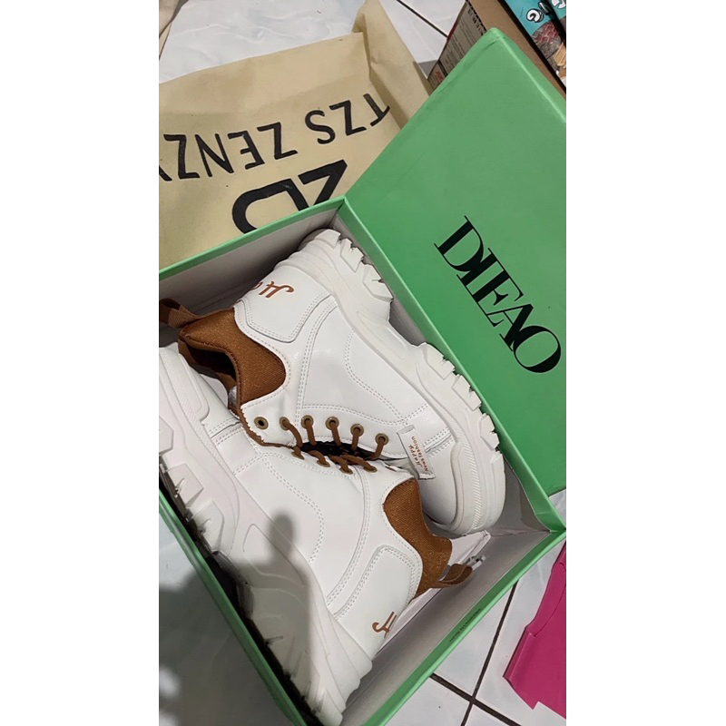 sepatu boots TZS Zenzy preloved