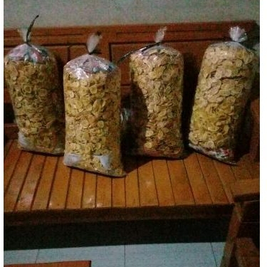 

keripik pisang tawar original 1 kg