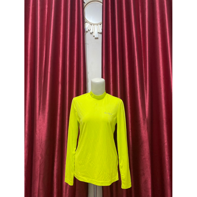 Prelove baju olahraga