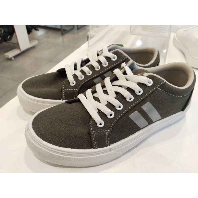 sepatu sneakers pria Northstar