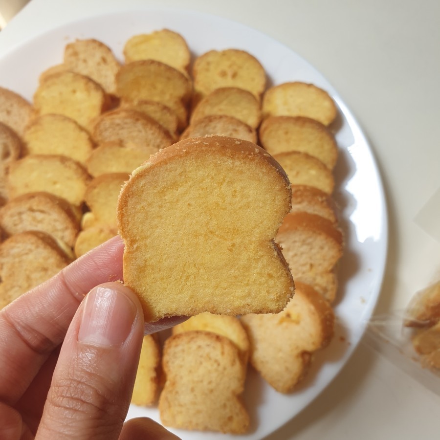 

Roti Kering Roti Sisir Spesial Bagelen Odjolali Snack Oleh Oleh Khas Bandung