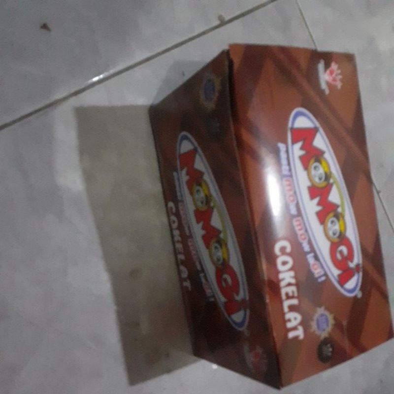 

MOMOGI COKELAT