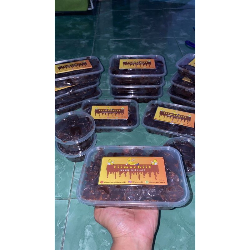 

BANANA CHIPS COKLAT LAVA BY "IIIMO.CHIII