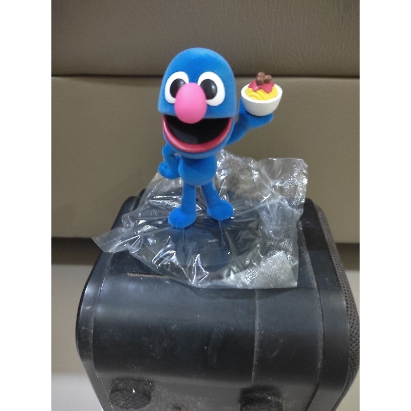 figure sesame street furr fwenz grover