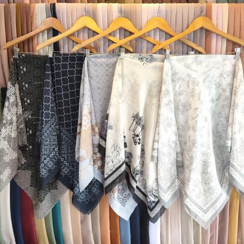 PAKET USAHA HIJAB SEGIEMPAT MOTIF PREMIUM TANPA LABEL ISI  20