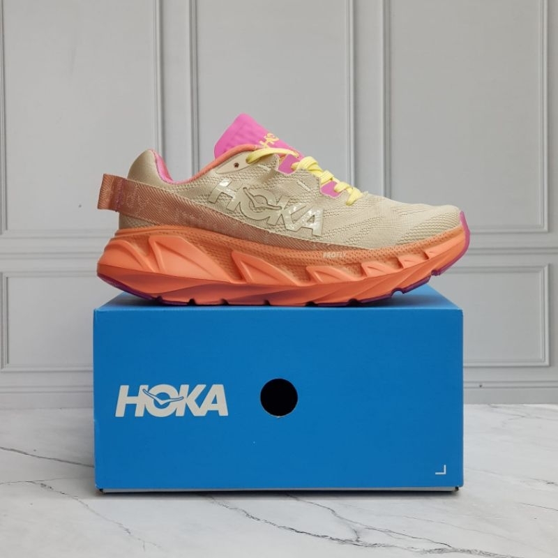 Hoka Elevon2
