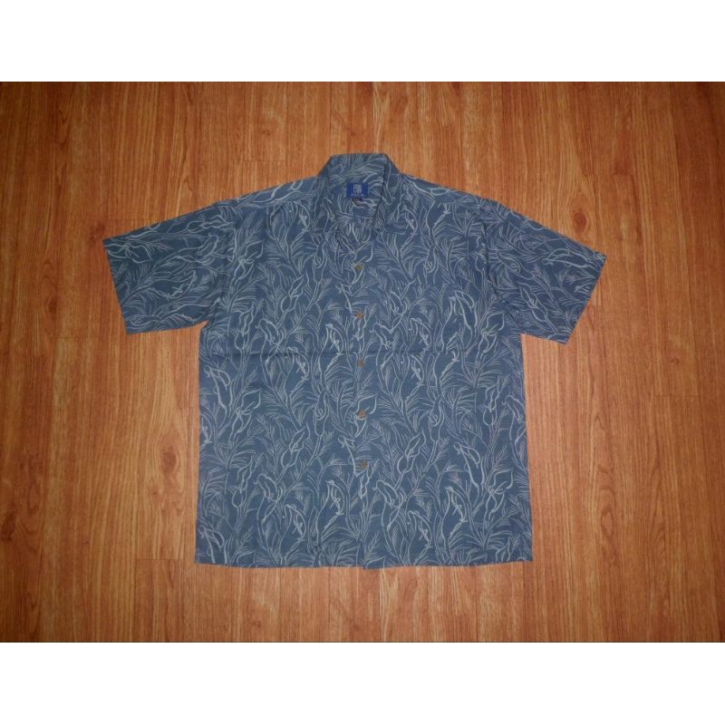 Kemeja Vintage Open Collar VACA