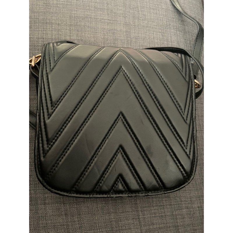 Sling bag MCM Kulit Asli - PL with Defect