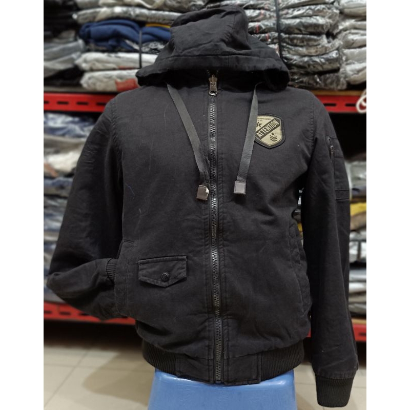 Jaket Hongkong Katun Attention