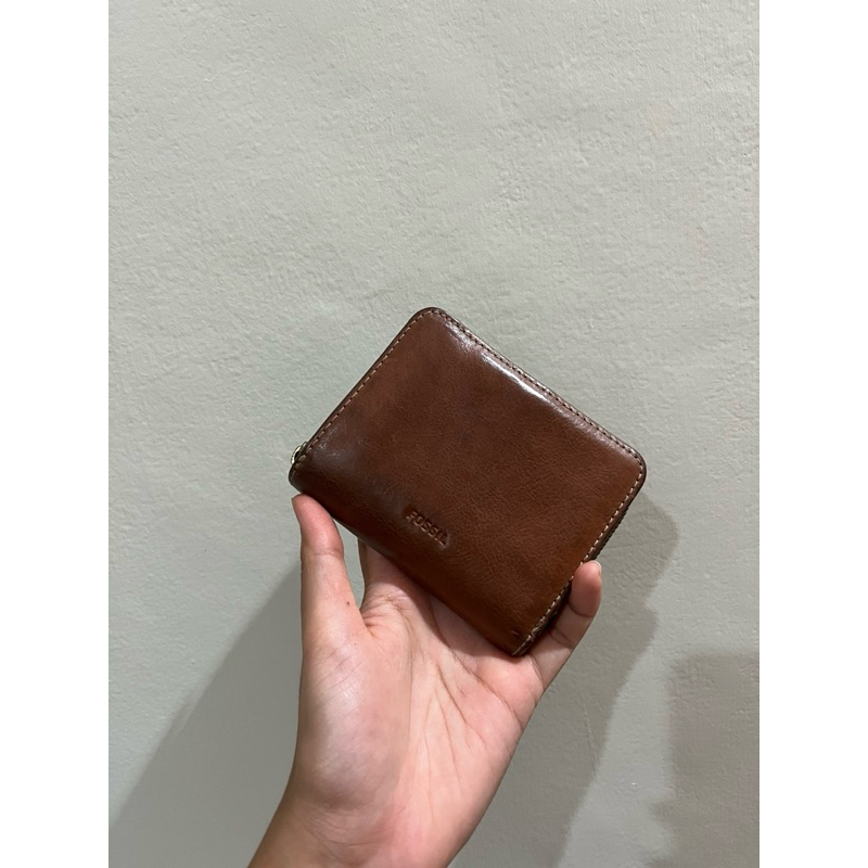 Dompet kecil Fossil