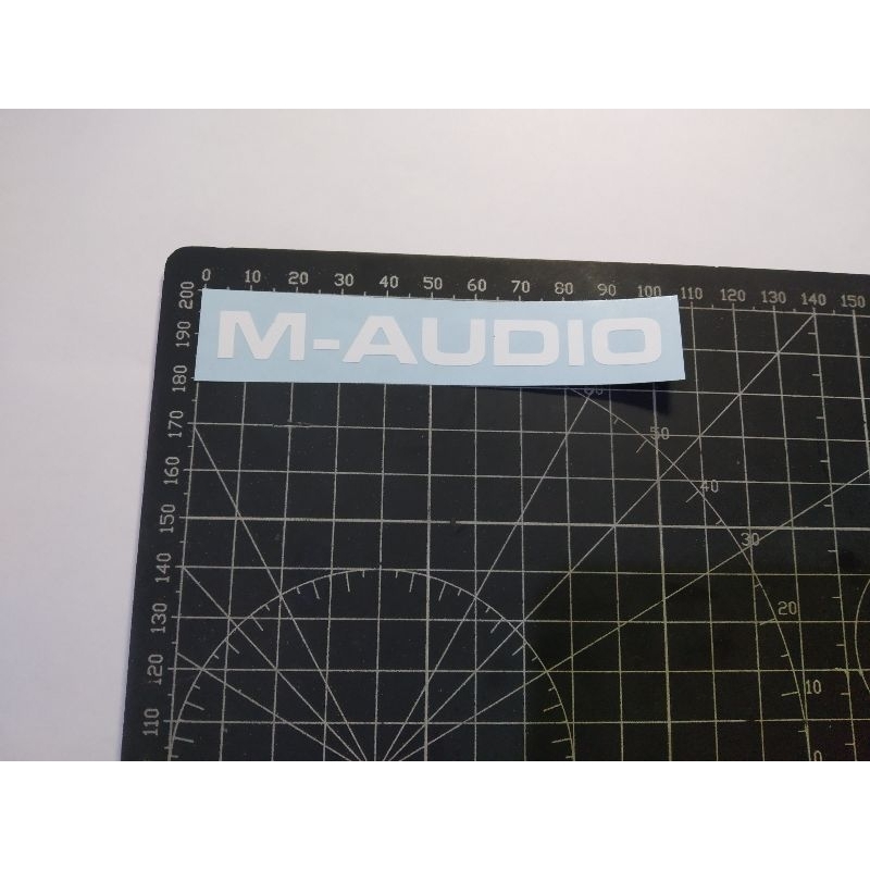 

cutting stiker m audio