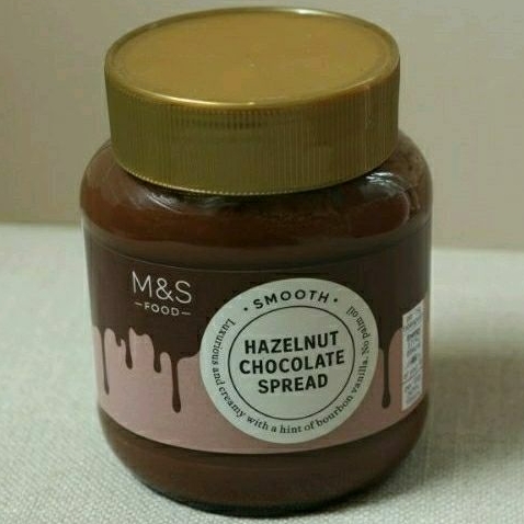 

MARKS & SPENCER Smooth Hazelnut Chocolate Spread 400g