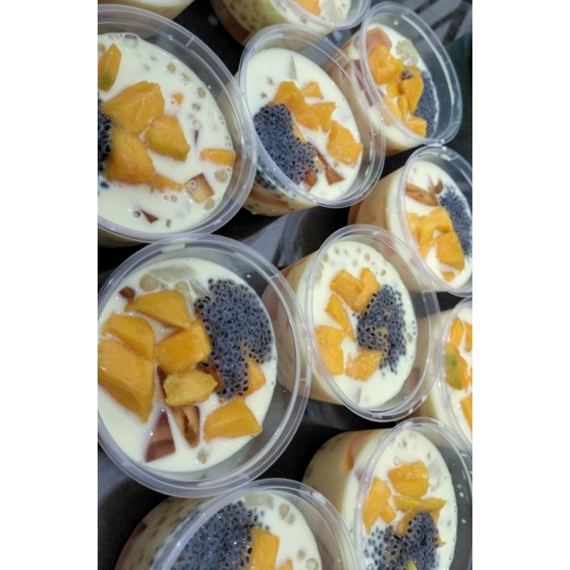 Creamy Mango Sago Dessert