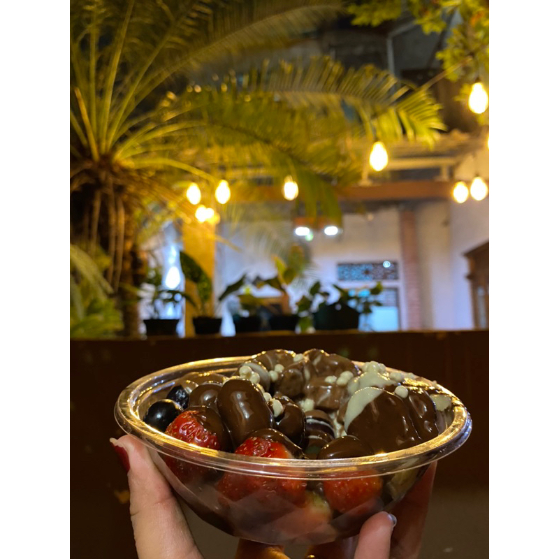 

Fruit Choctail In Bowl Viral