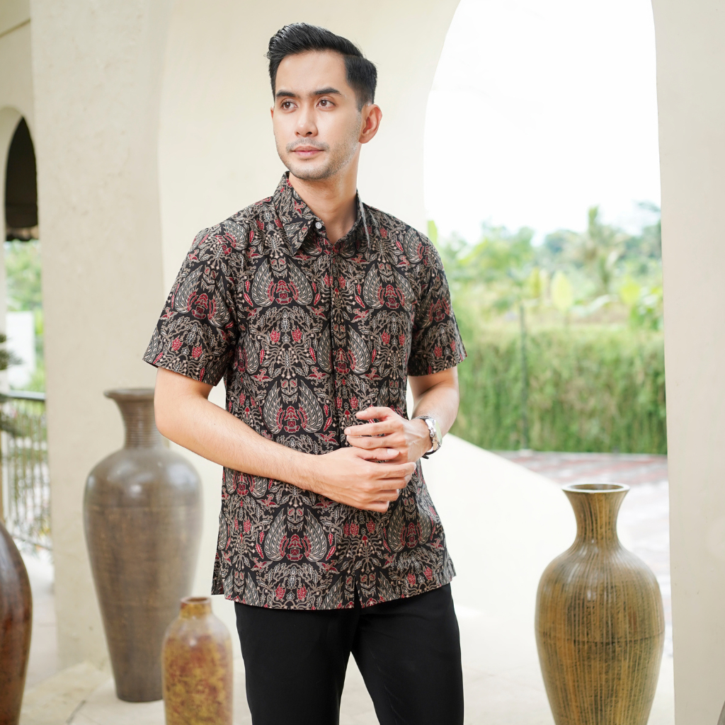Kemeja Batik Pria Lengan Pendek Motif Sayap Gurdo - Batik Roebini