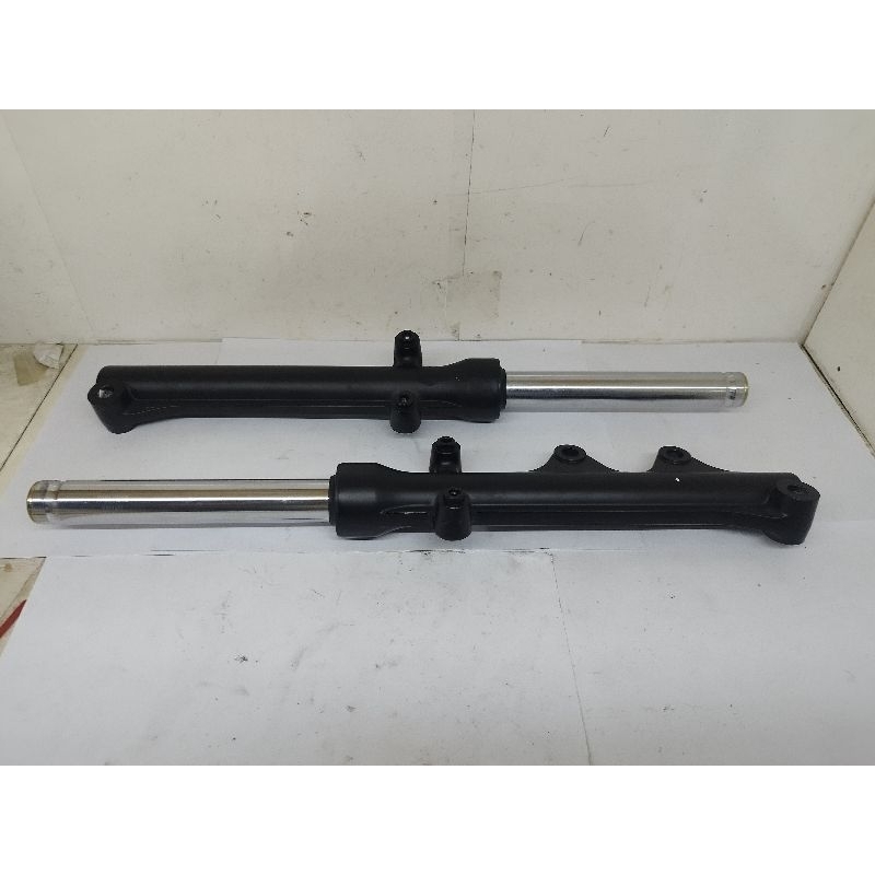 Sok depan Jupiter MX King 150 Jupiter MX King 150 Jupiter MX King 150 Jupiter MX King 150 (kanan kir