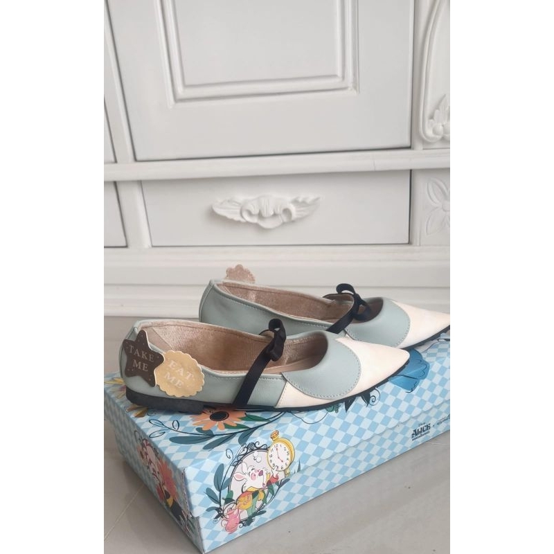 ittaherl Alice Maxi Pointy Sky size 38