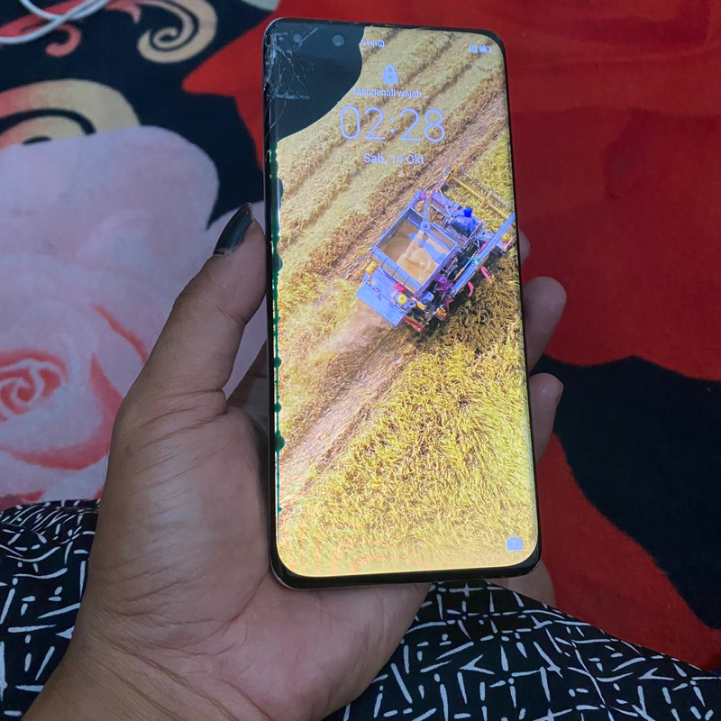 huawei p40 pro minus lcd 8/256 ex inter masih normal bisa d pakai hp tok