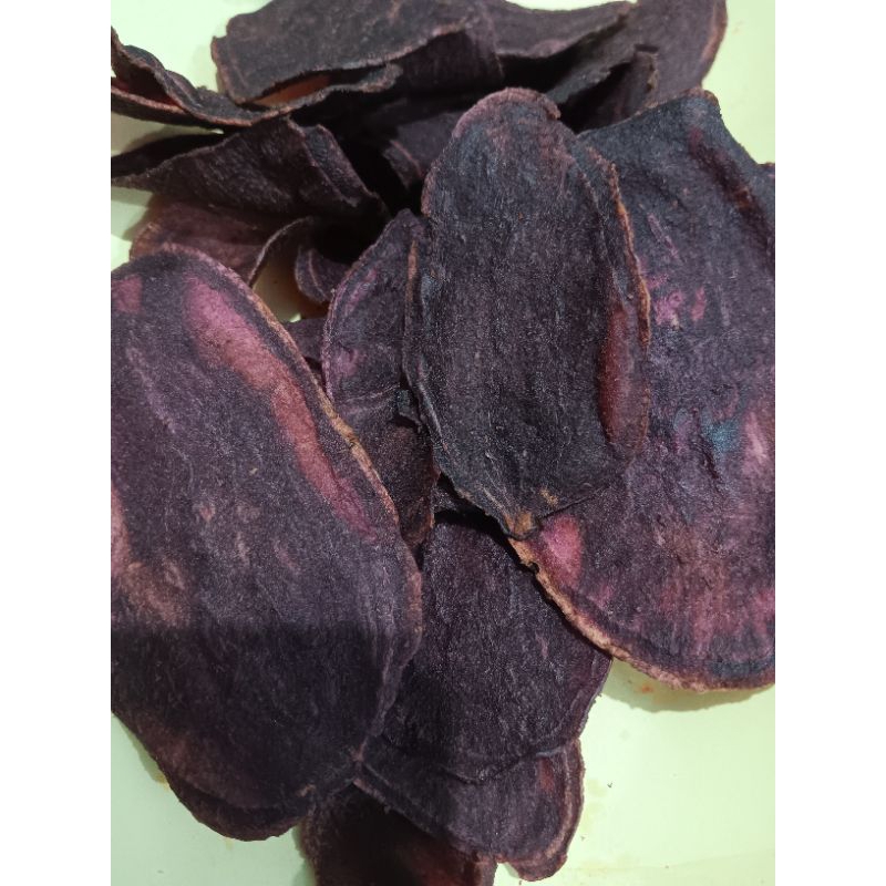 

KRIPIK UBI UNGU isi 250gr