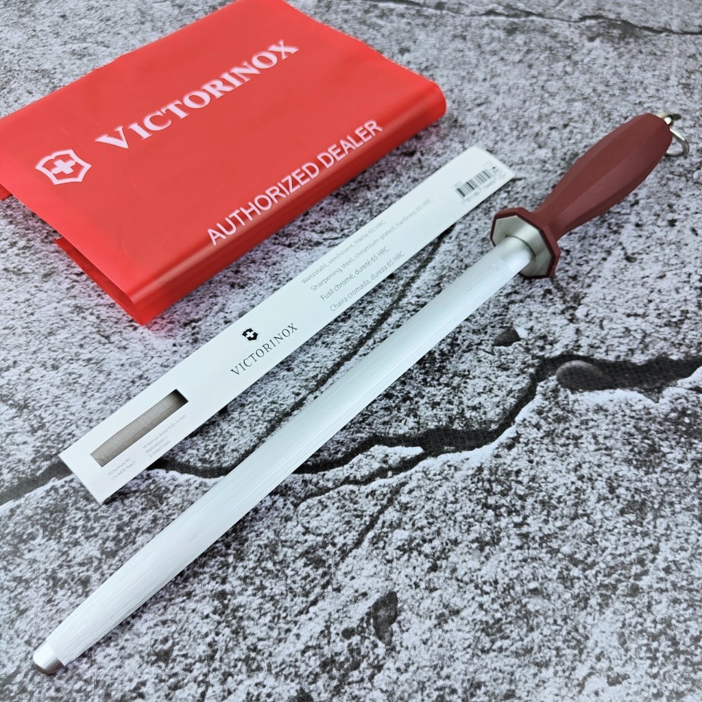 Butcher sharpener pengasah pisau victorinox micro fine cut oval 30 cm  original swiss 7.8623