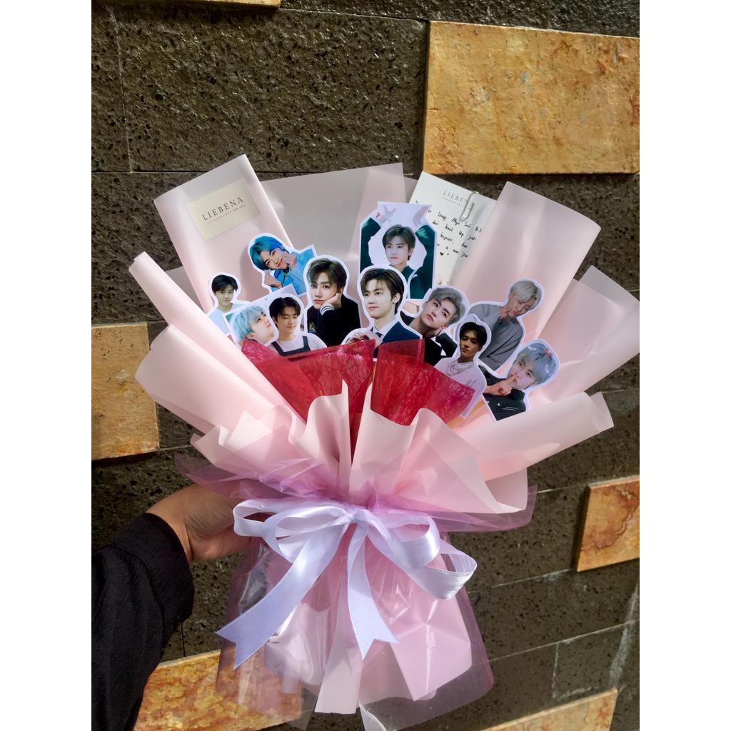 (FREE 10 FOTO) BUKET FOTO CUTTING MURAH | BOUQUET PHOTOCARD | BUKET CUSTOM | BUCKET IDOL | BUCKET WI