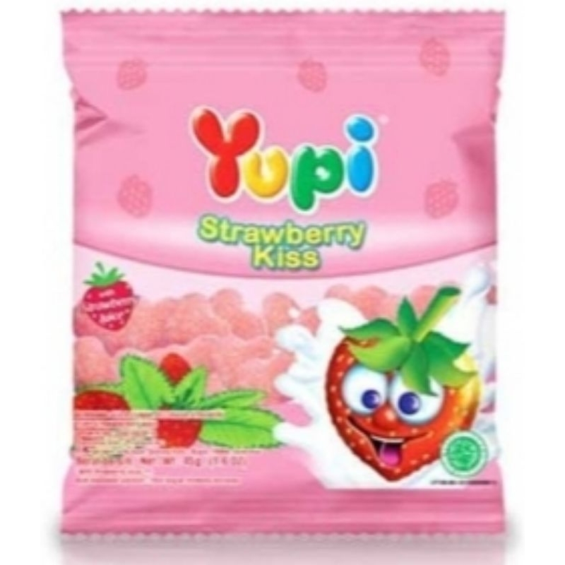 

Yupi Gummy Candies Strawberry Kiss 45 g