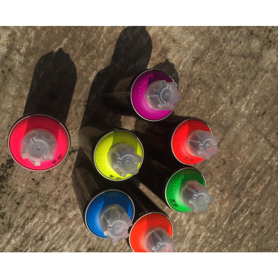 

Terbaru DITON KING 400 ML/CAT SEMPROT WARNA 1