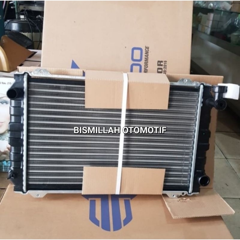 Radiator futura karbu / injeksi