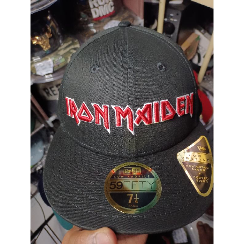TOPI NEW ERA X IRON MAIDEN BNWT FITTED 7 1/4