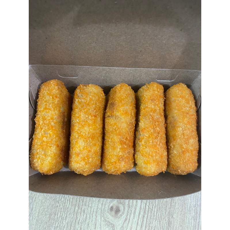 

RISOL BEEF MAYO GORENG