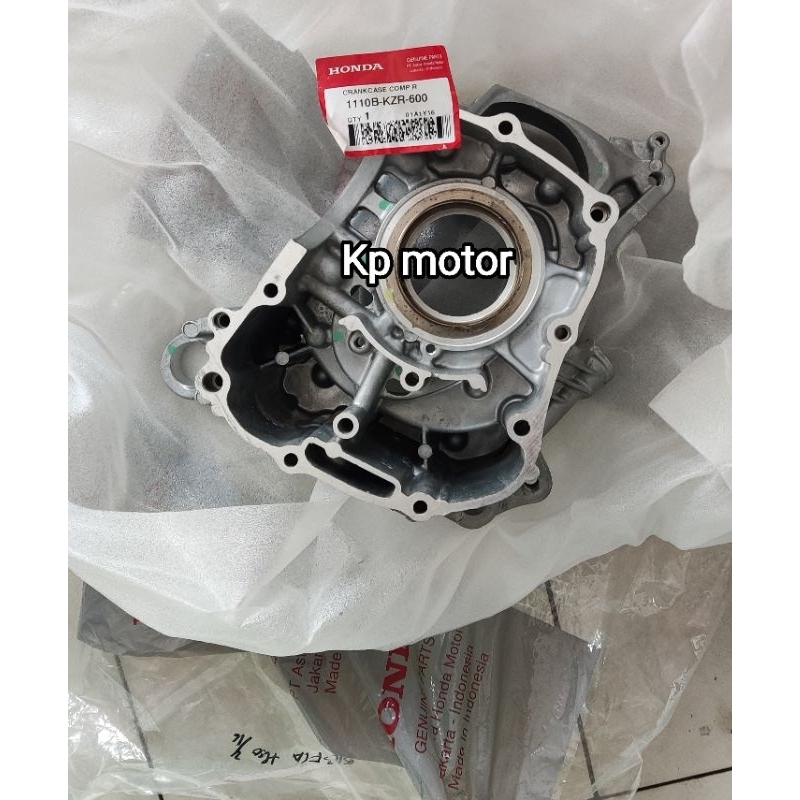 Bak kalter calter blok mesin crank case comp right vario 125 old original