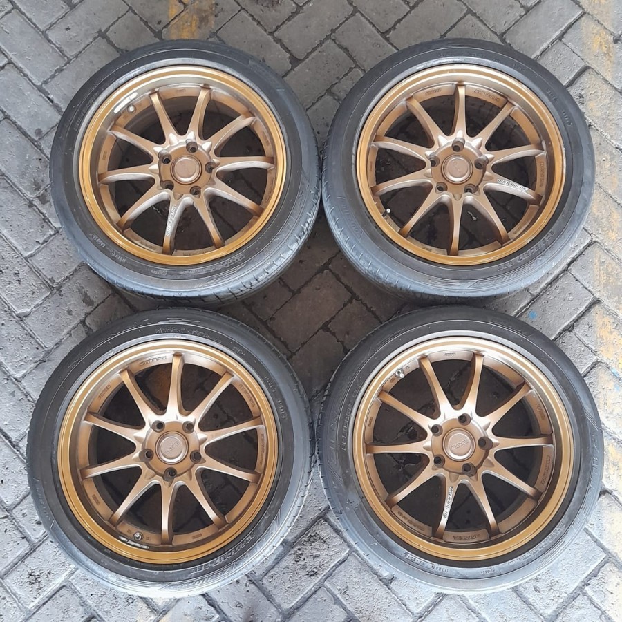 VELG MOBIL SECOND RAYS CE28 RING 17 LEBAR 7,5 PCD 5X114 + BAN 205 50 R17