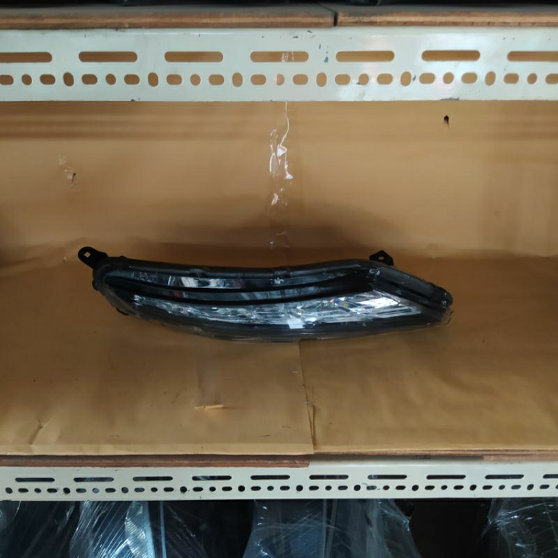 Lampu DRL sein Mitsubishi Xpander 2016 2017 2018 2019 2020 original