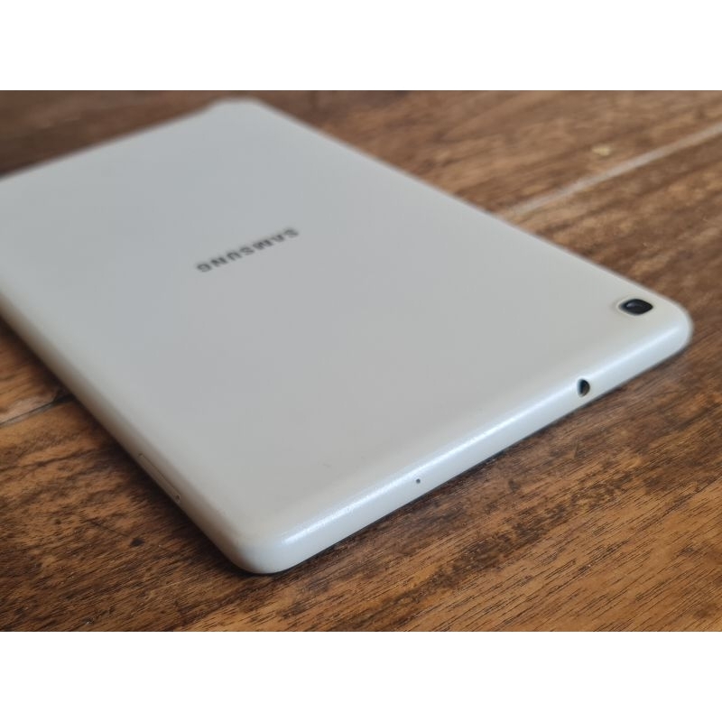 Samsung Tab A with S Pen Stylus 4G LTE Galaxy Tab A8 2019 Bisa Telp Like New