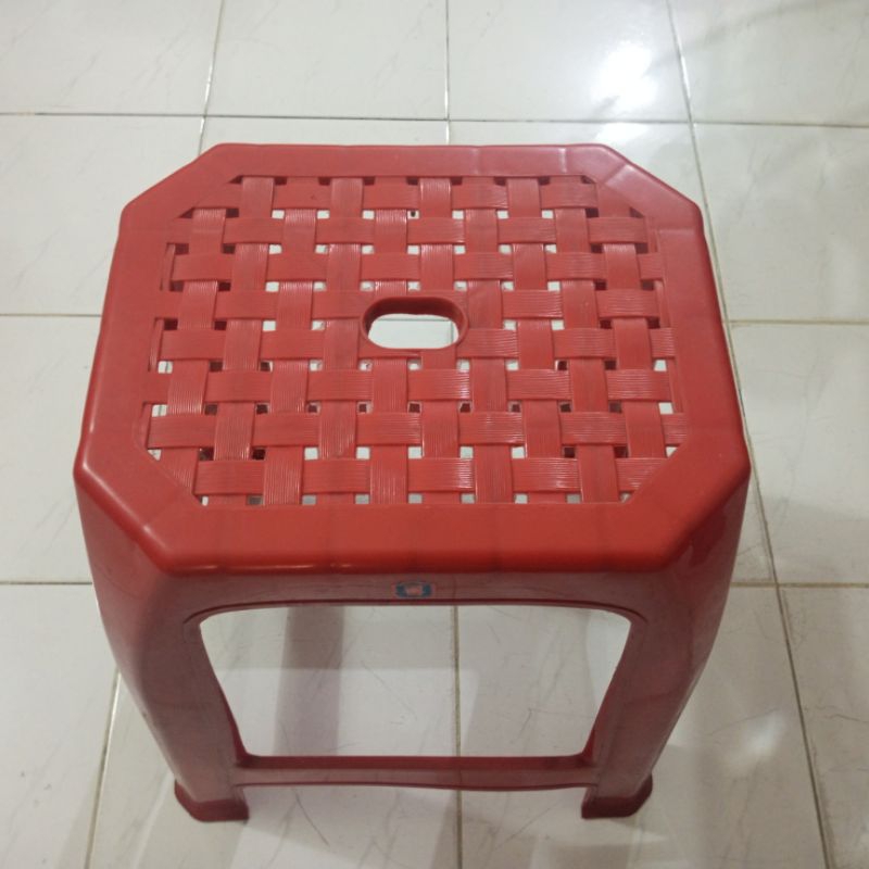 kursi plastik merek twin pan