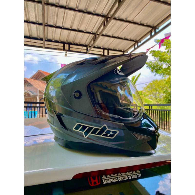 HELM MDS BEKAS